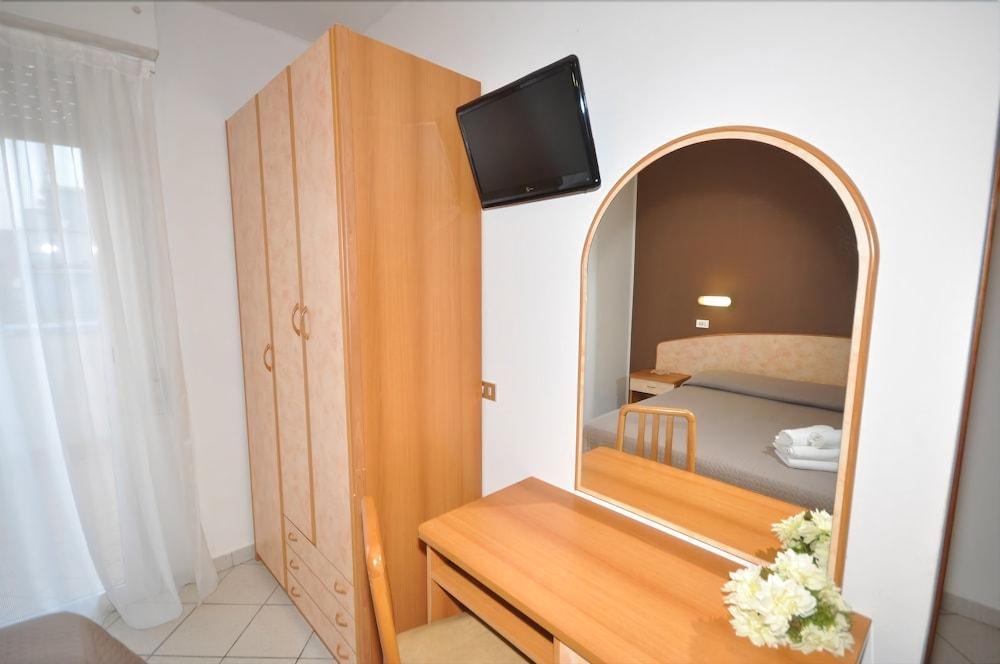 רימיני Hotel Adriatic&Beauty מראה חיצוני תמונה