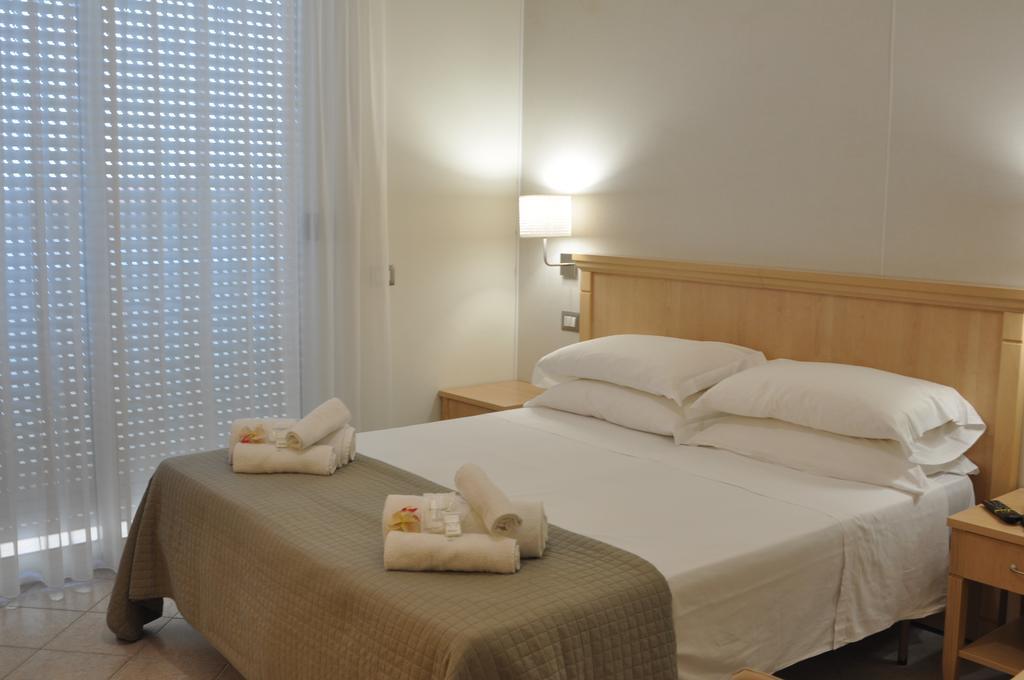 רימיני Hotel Adriatic&Beauty מראה חיצוני תמונה