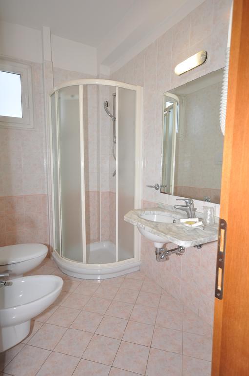 רימיני Hotel Adriatic&Beauty חדר תמונה