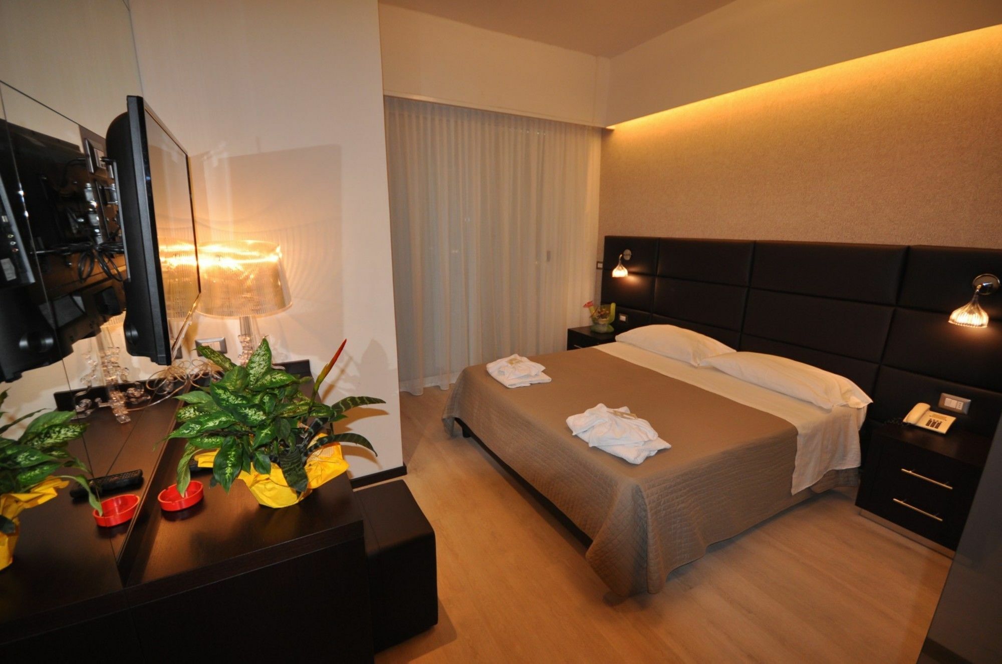 רימיני Hotel Adriatic&Beauty מראה חיצוני תמונה
